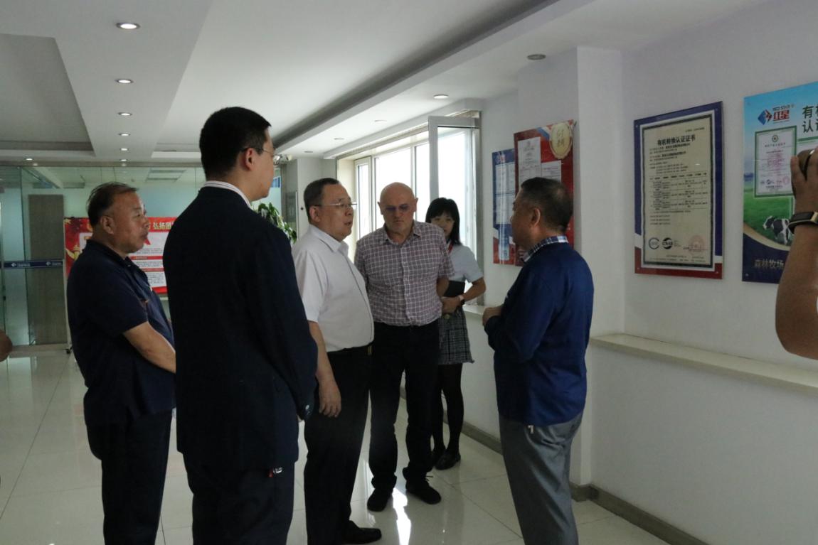 5d8c3bc22ac90.jpg news19026-1.jpg