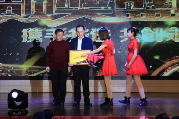 5dbdd01b6e962.jpg 9.jpg